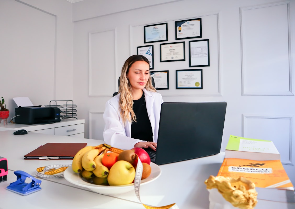 Nutritioncoachguidance Editorial Team